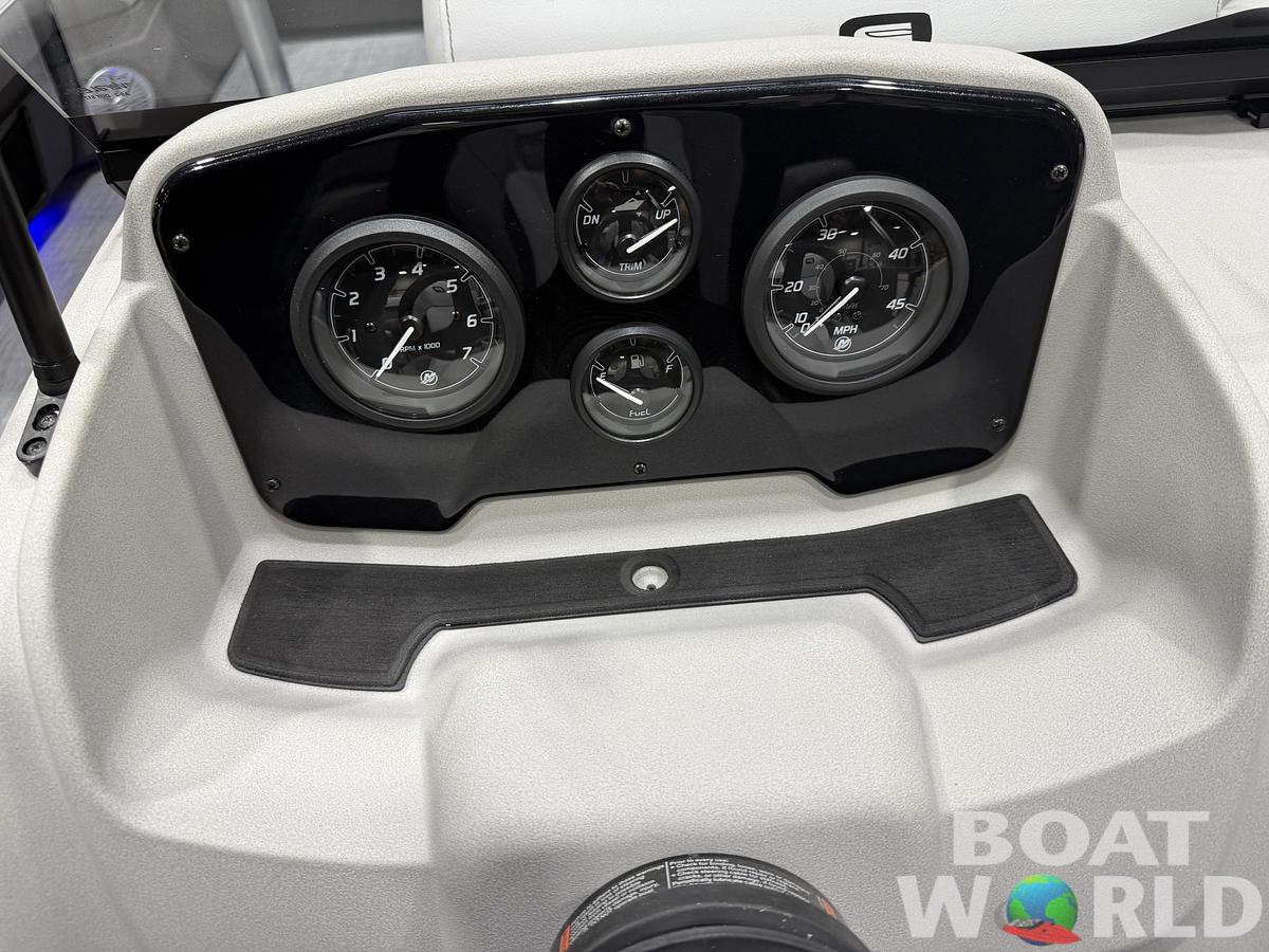 2026 Princecraft Vectra 23 RL SS Swingback Pontoon 