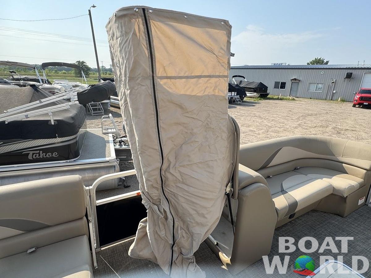 Used 2016 SunCatcher V322 RF Tritoon Pontoon