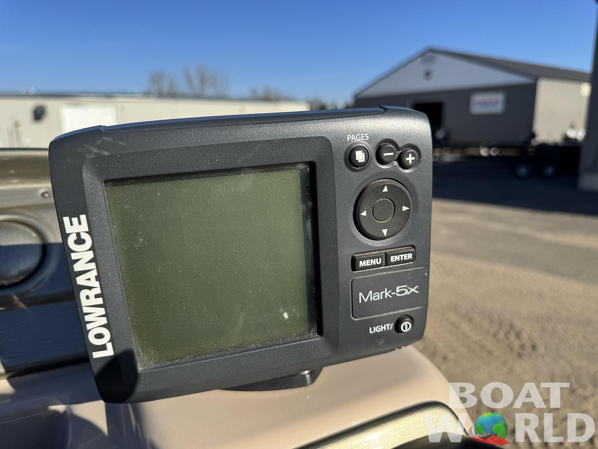 Used 2012 SunChaser Oasis 820 Pontoon