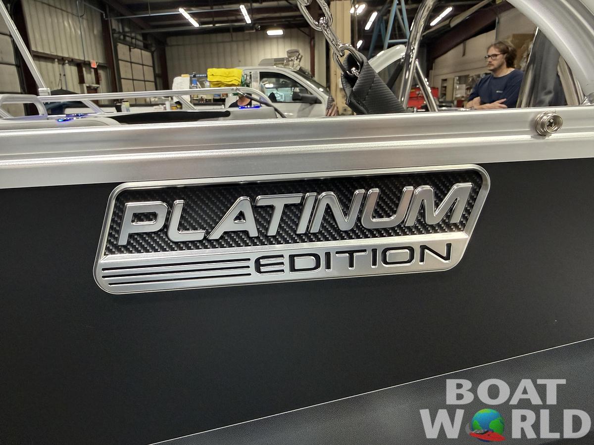 2026 Tahoe Pontoons Sport 2385 Swingback (VRB) Tritoon 