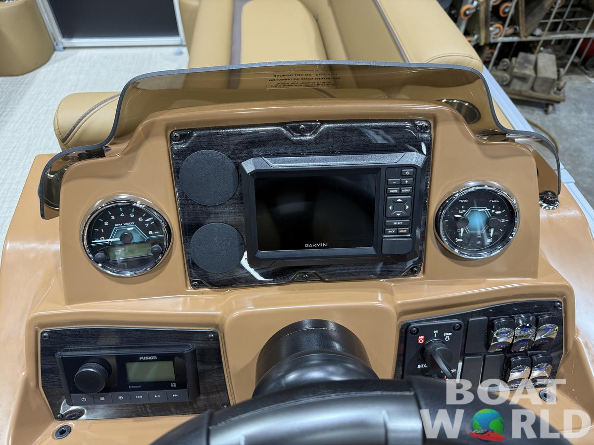 2027 Tahoe Sport VRB 2385 Swingback & 140HP $41995