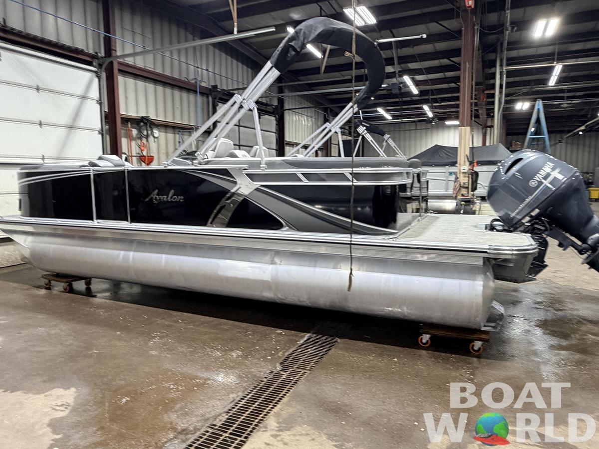 Used 2023 Avalon LSZ 2385 Quad Lounge Pontoon & 115HP Yamaha -$35,995