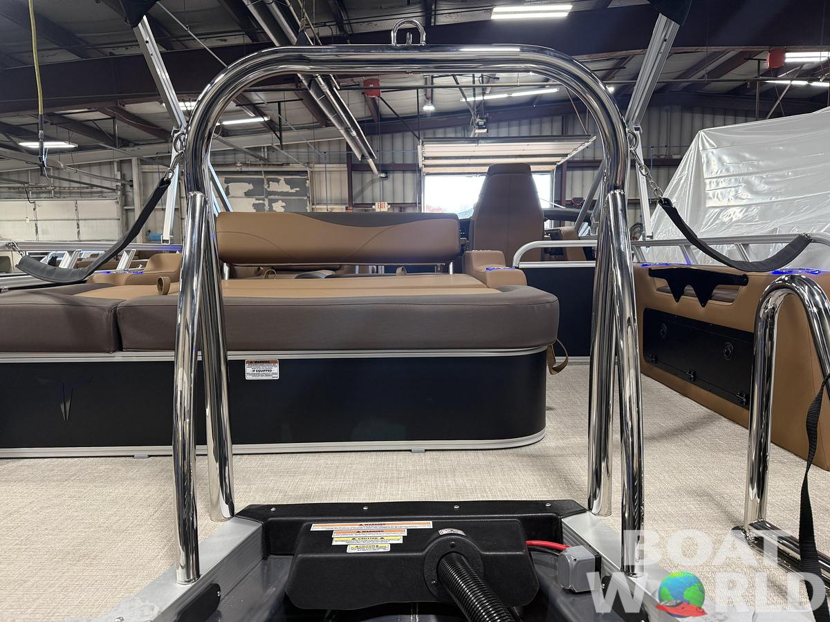 2026 Tahoe Pontoons LTZ 2385 Swingback (VRB) Tritoon 
