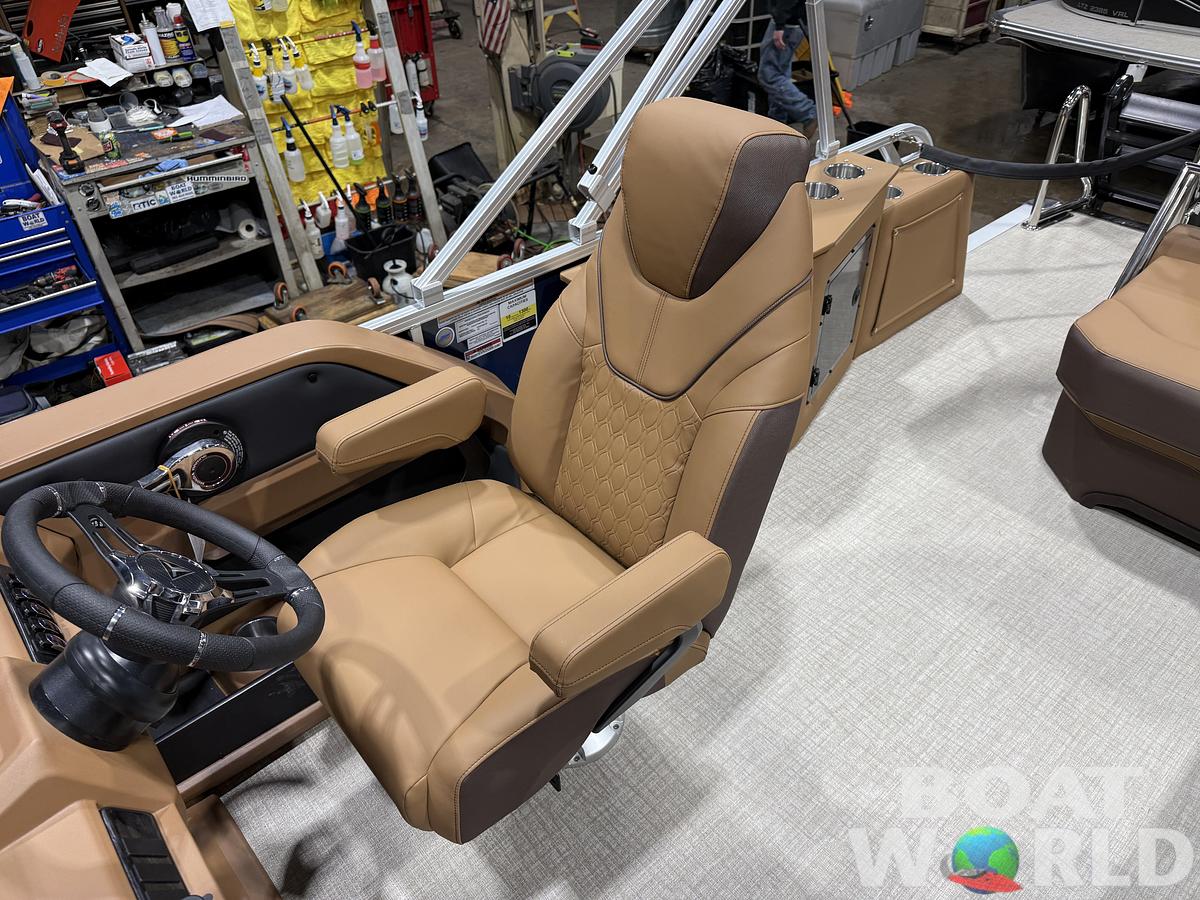 2026 Tahoe Pontoons LTZ 2185 Cruise Rear Bench (CRB) 