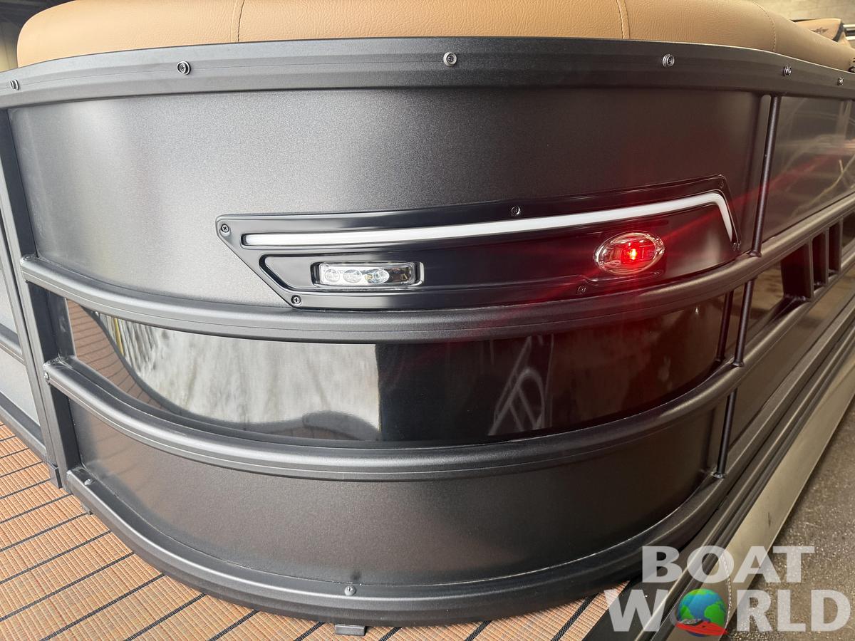 2026 Bentley Pontoons Elite 253 Admiral 350HP Quad Lounge Tritoon