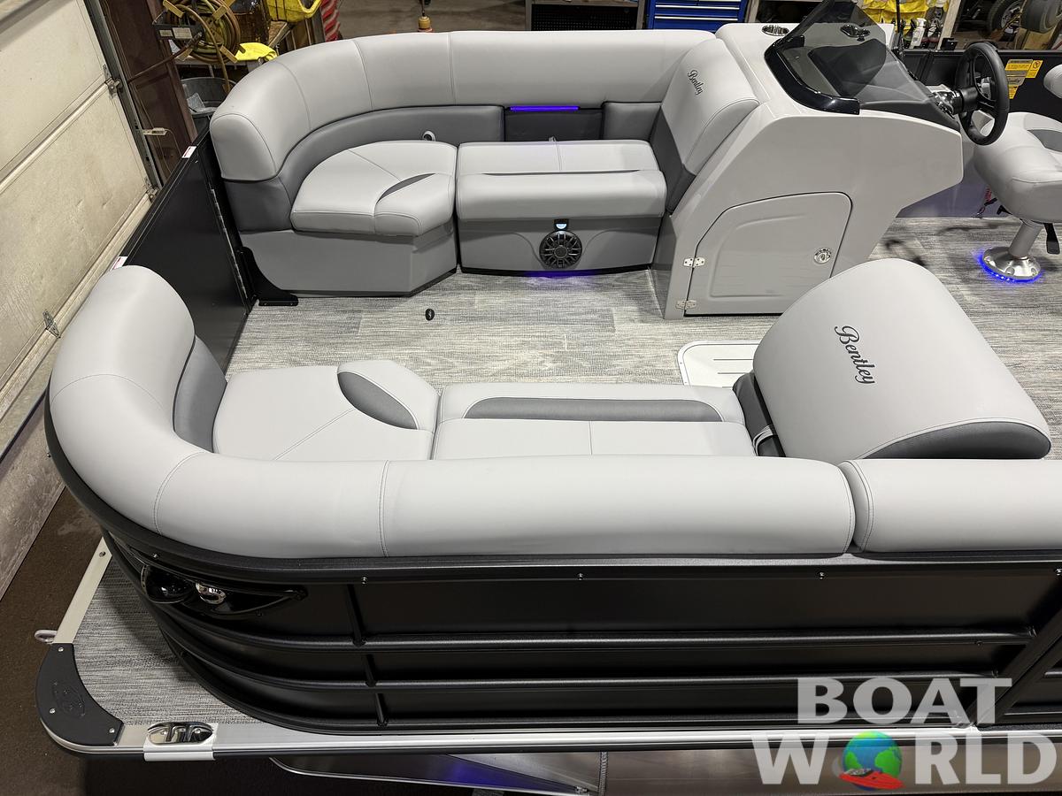 2027 Bentley Legacy 223 Swingback Tritoon $54995