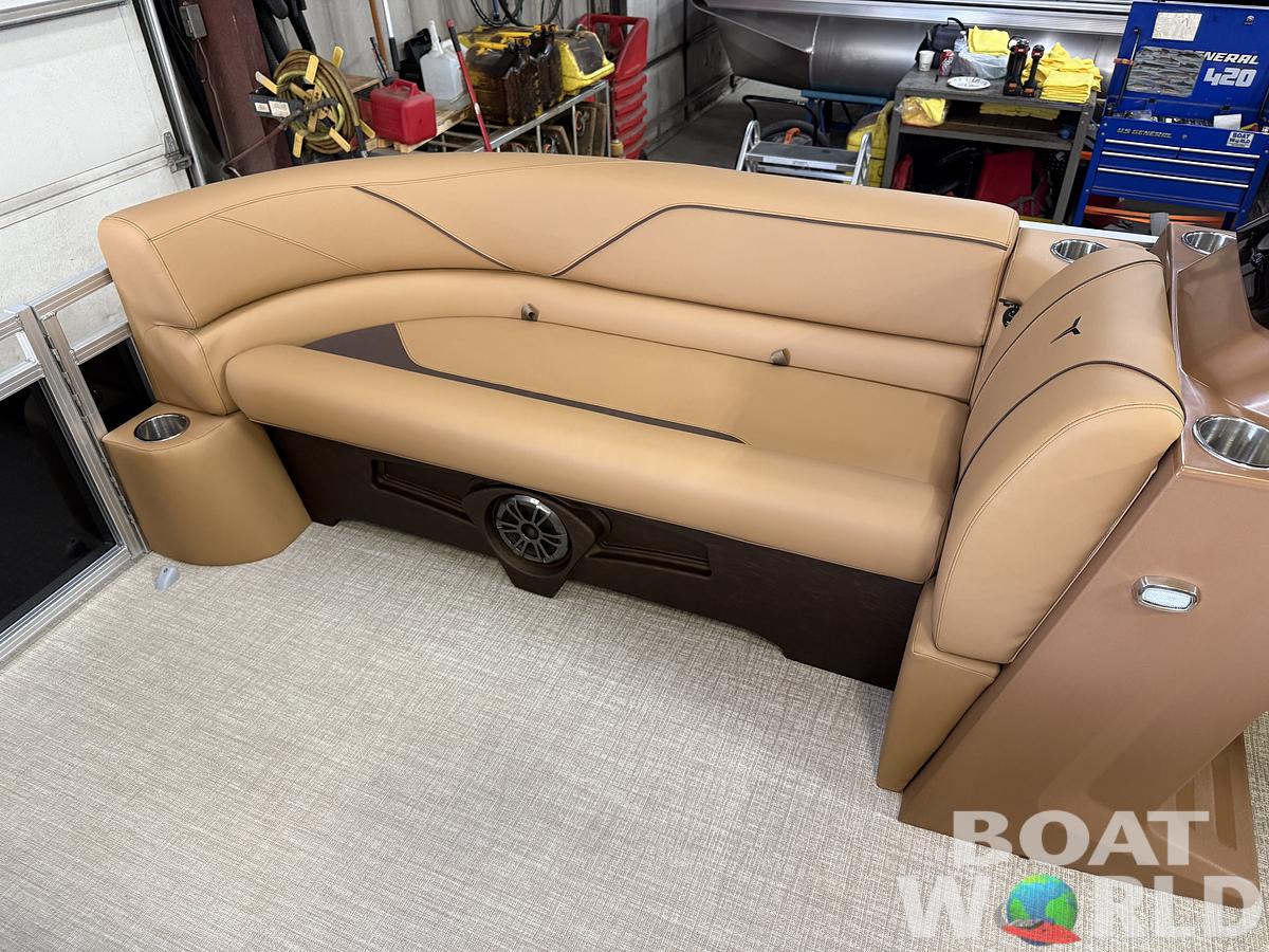 2026 Tahoe Pontoons Sport 2385 Swingback (VRB) & Honda 4-Stroke EFI