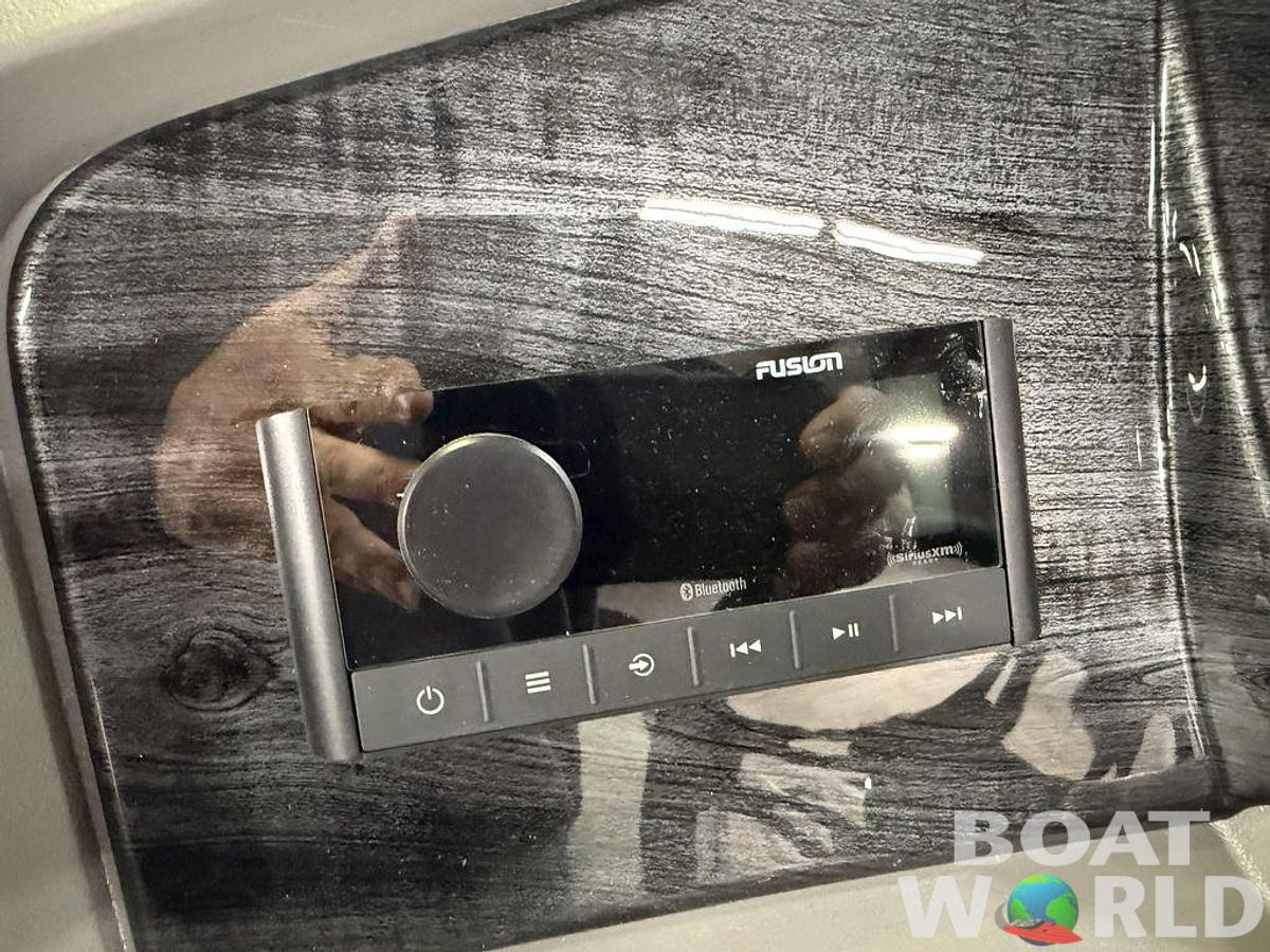 2025 Tahoe Pontoons LTZ 2385 Quad Lounge & Honda 4-Stroke EFI