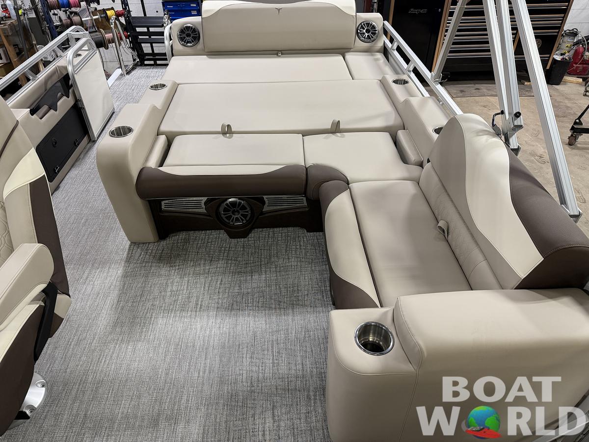 2025 Tahoe Pontoons LTZ 2385 Swingback (VRL) & Honda 4-Stroke EFI