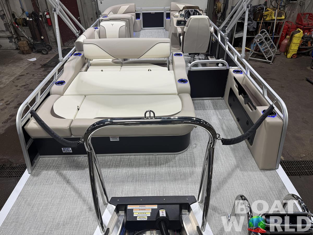 2026 Tahoe Pontoons Sport 2385 Swingback (VRB) Tritoon
