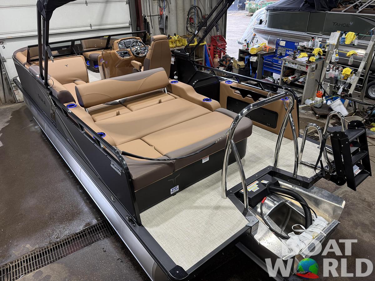 2027 Tahoe LTZ 300HP VRB Windshield Swingback $69995