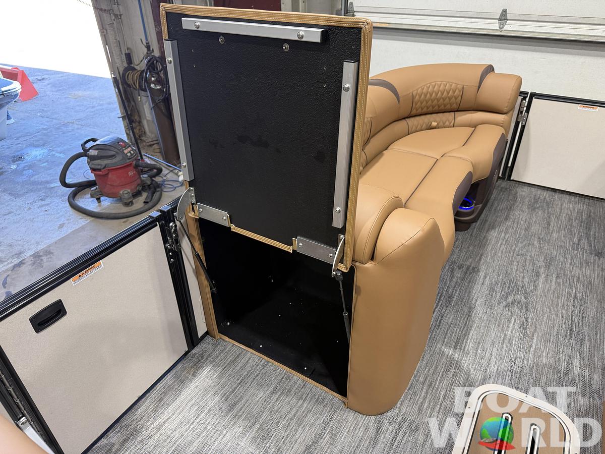 2026 Tahoe Pontoons Cascade 2385 Swingback (VRB) Tritoon 