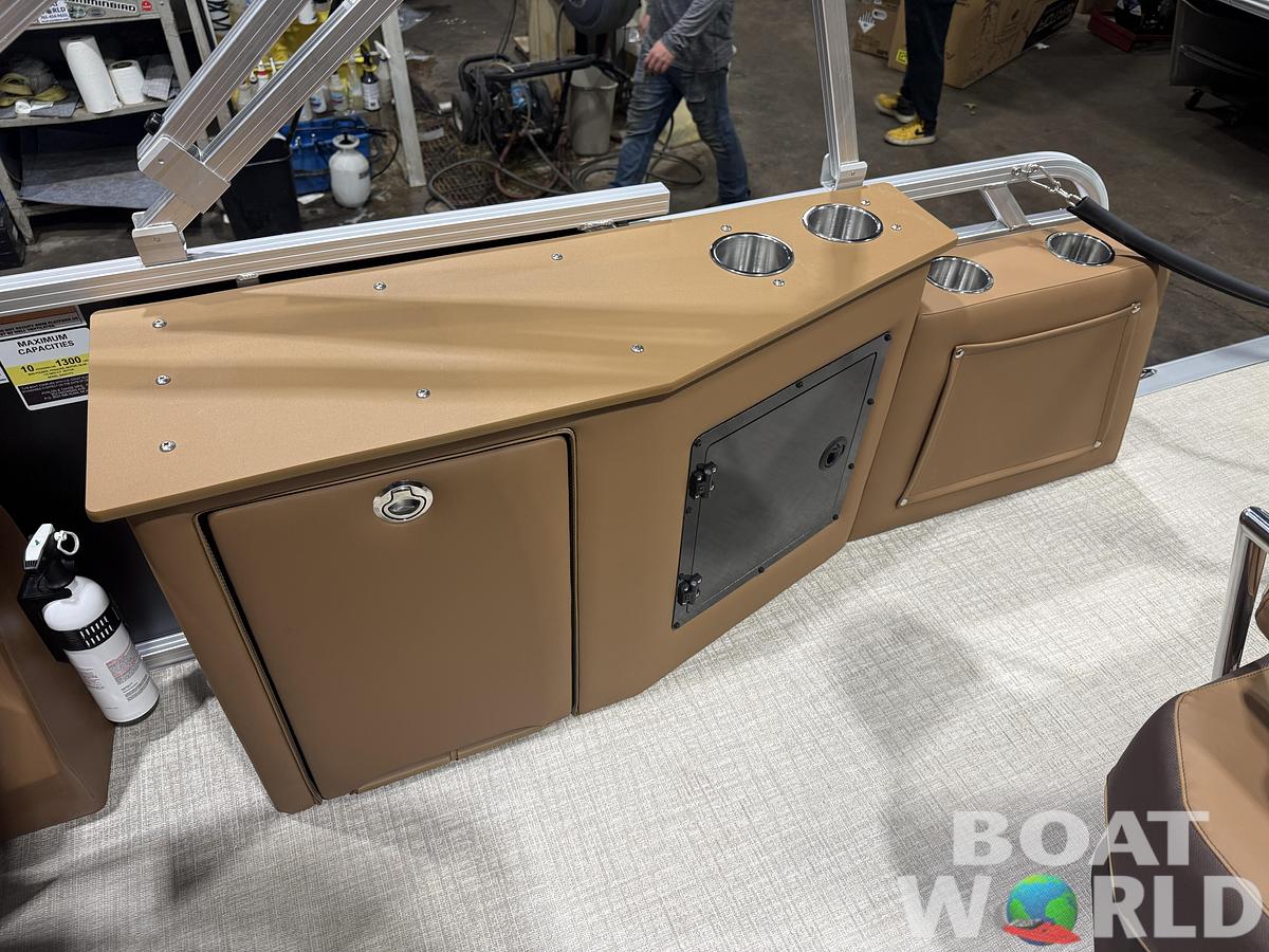 2026 Tahoe Pontoons LTZ 2185 Cruise Rear Bench (CRB) 