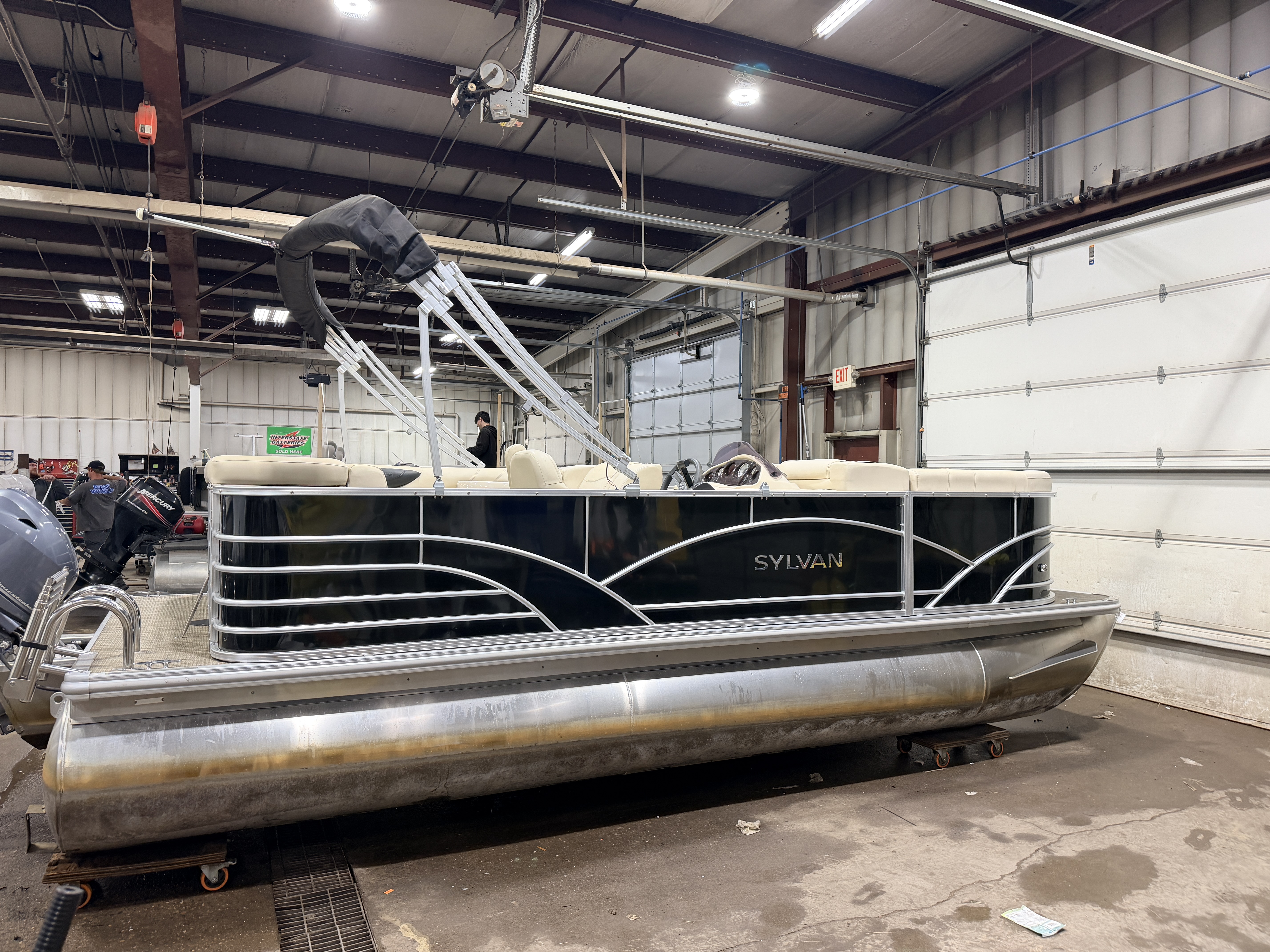 Used 2019 Sylvan Mirage 820 Cruise & 50HP Yamaha 4Stroke