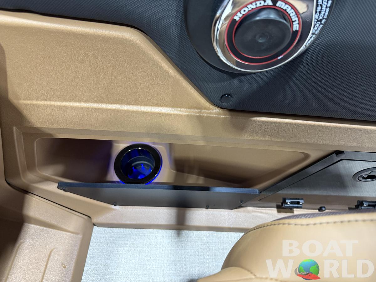 2027 Tahoe LTZ VRL 2385 Swingback Tritoon $53995