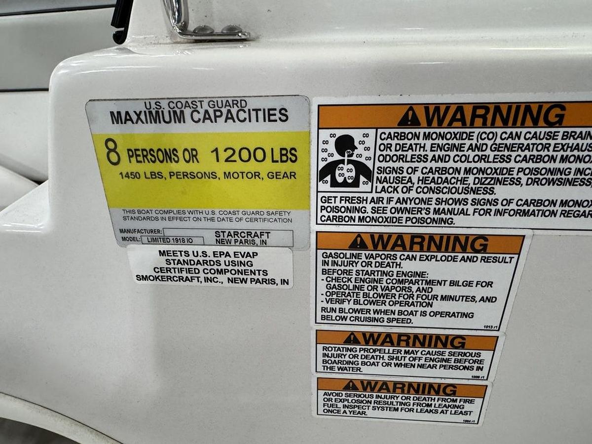 Used 2015 Starcraft Marine Runabout Limited IO 1918 RE I/O