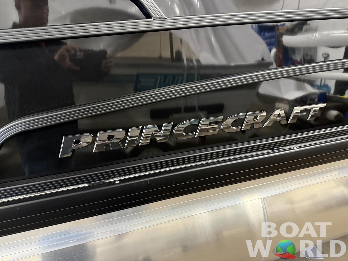 2027 Princecraft Vectra 23 RL SS Swingback Pontoon $36995