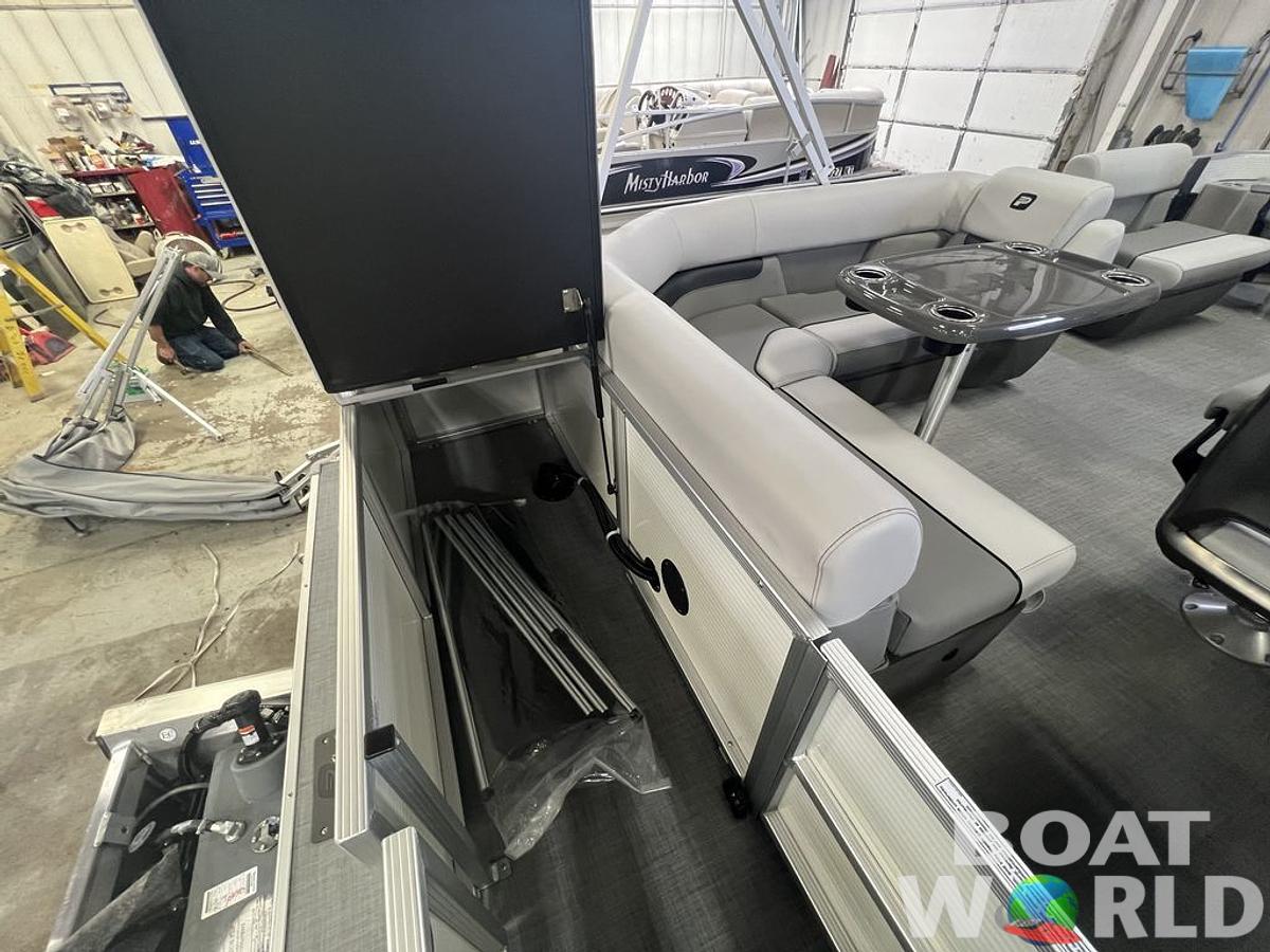 2025 Princecraft 21 Sportfisher 2-S Pontoon & Mercury 4-Stroke EFI