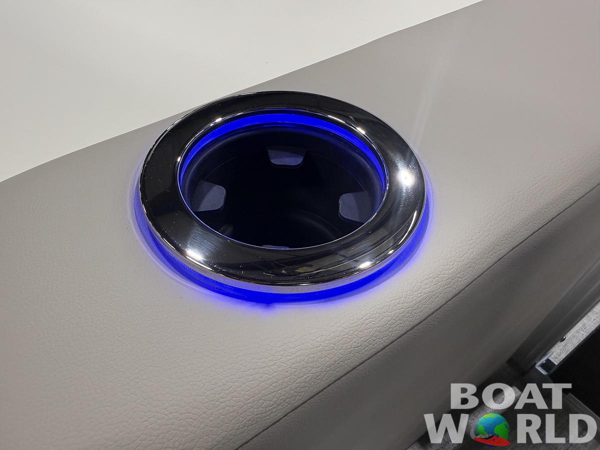 2026 Tahoe Pontoons Sport 2385 Swingback (VRB) Tritoon