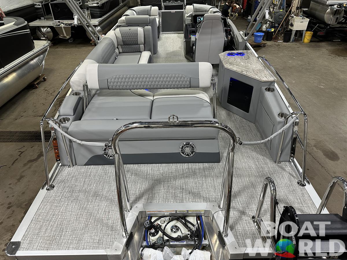 2025 Tahoe Pontoons Cascade 2385 Cruise Rear Bench (CRB) & Honda 4-Stroke EFI
