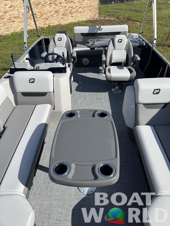 2026 Princecraft Vectra 23 RL SS Swingback Pontoon & Mercury 4-Stroke EFI
