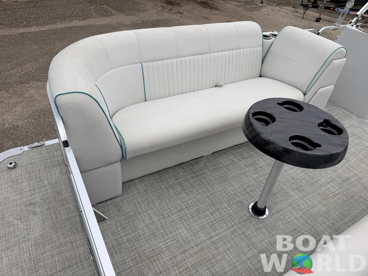 Used 2019 Qwest 822 LS Tritoon & 150HP Honda 4Stroke -$29,995