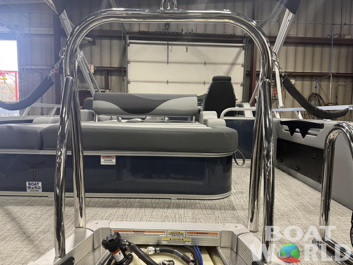 2026 Tahoe Pontoons LTZ 2385 Swingback (VRB) 