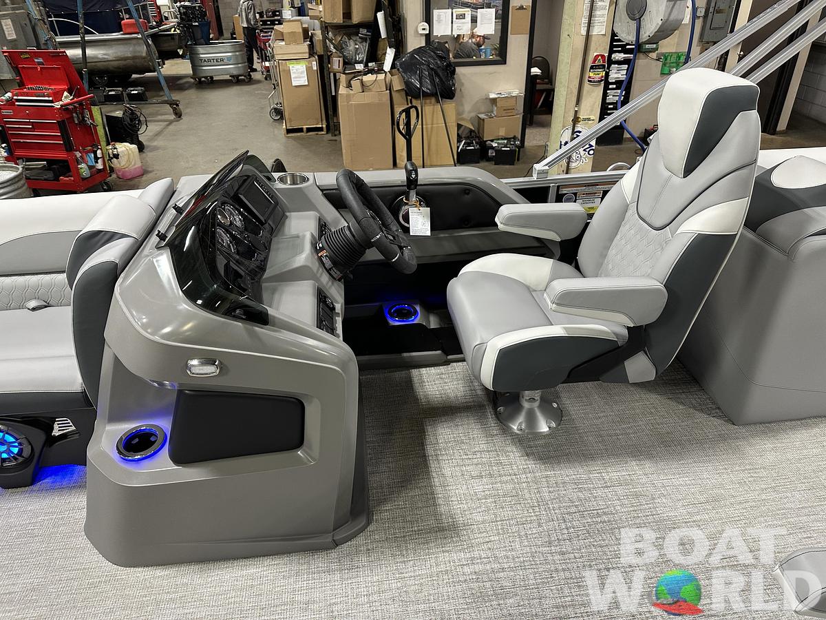2025 Tahoe Pontoons LTZ 2385 Quad Lounge Tritoon & Honda 4-Stroke EFI