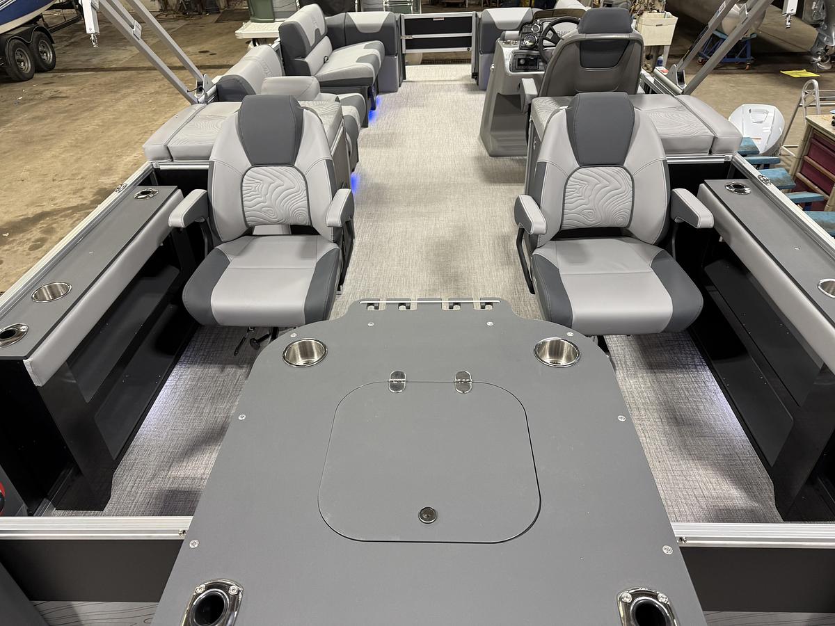 2025 Tahoe Pontoons GEOfish 2385 Rear Fish Tritoon & Honda 4-Stroke EFI