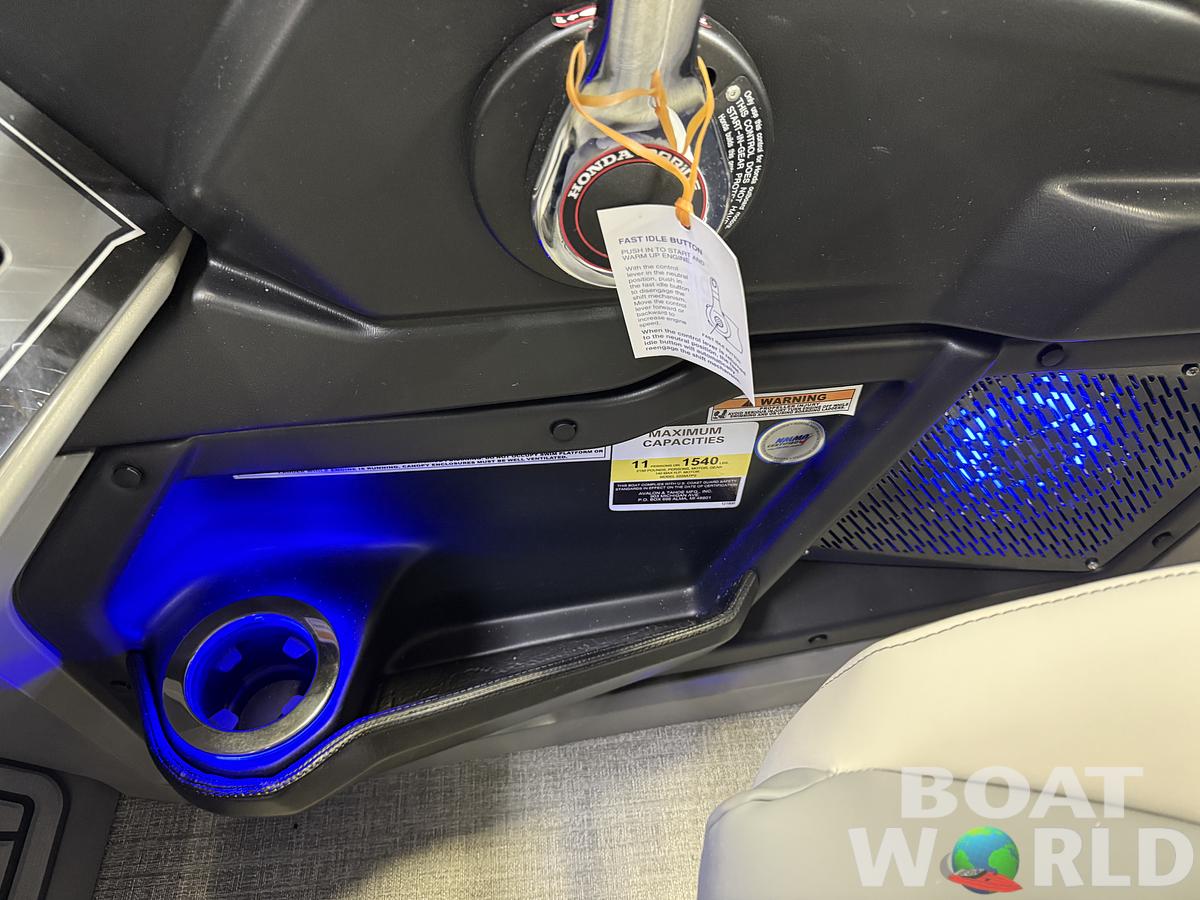 2025 Tahoe Pontoons Cascade 2385 Quad Lounge Tritoon & Honda 4-Stroke EFI