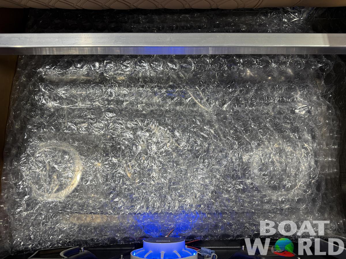 2026 Tahoe Pontoons LTZ 2385 Quad Lounge Tritoon