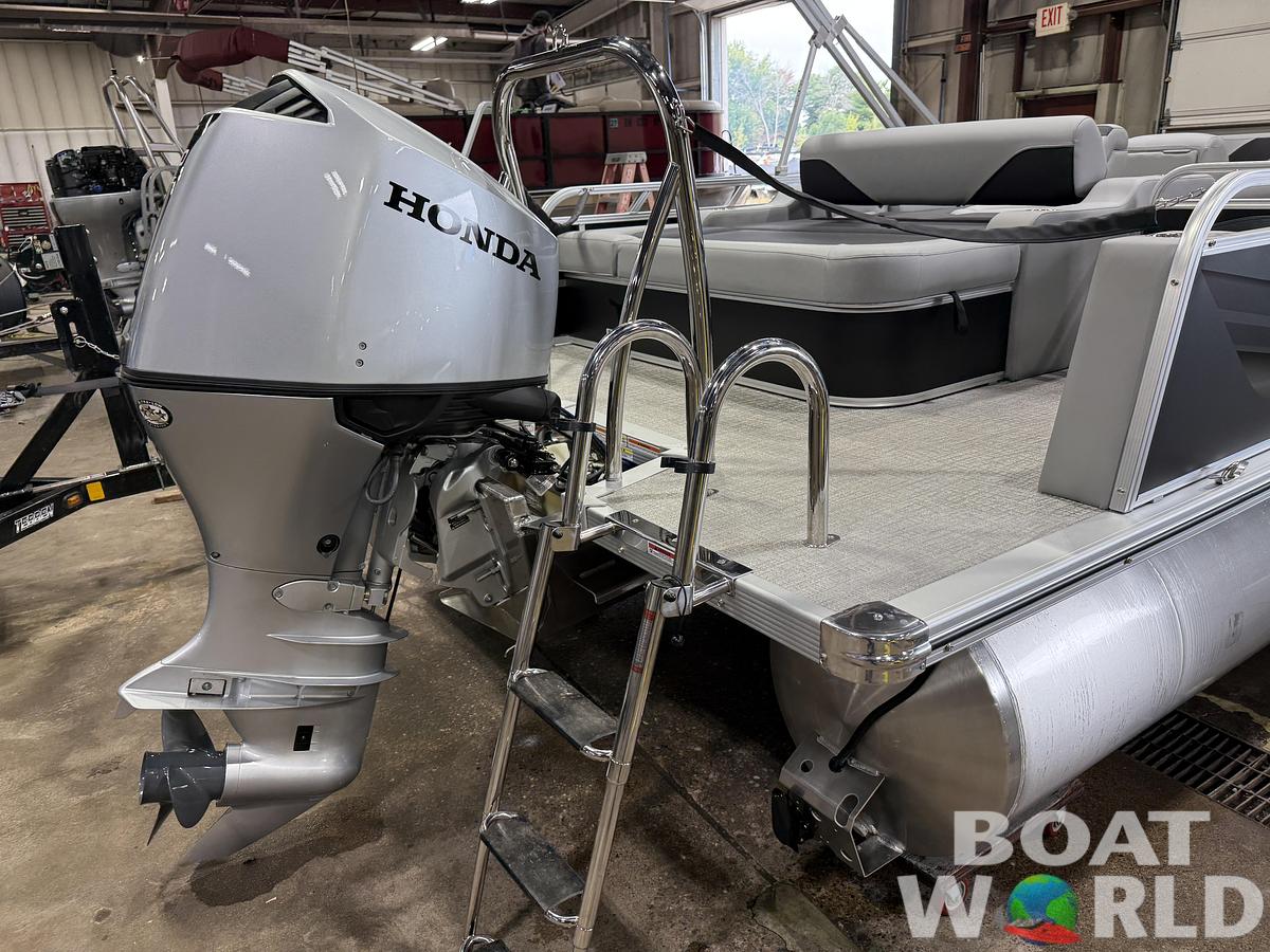 2027 Tahoe Sport VRB 2385 Swingback SE & 140HP $41995