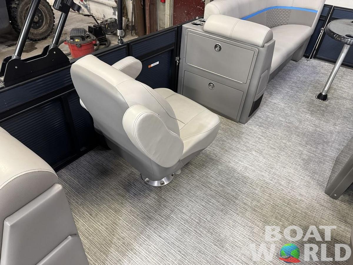 Used 2023 Qwest Pontoons 822 E-Class RLS LT Pontoon