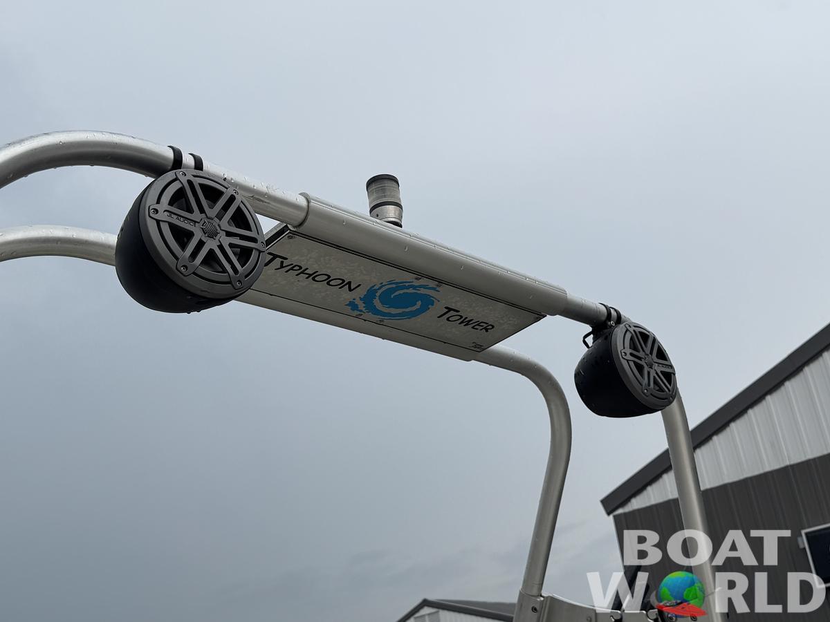 Used 2004 Maxum 1800 SR3 Runabout