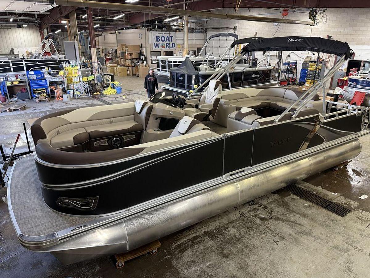 2025 Tahoe Pontoons LTZ 2385 Elite Cruise & Honda 4-Stroke EFI