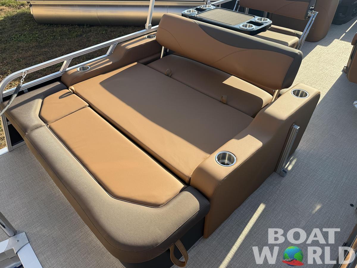 2025 Tahoe Pontoons LTZ 2385 Entertainer
