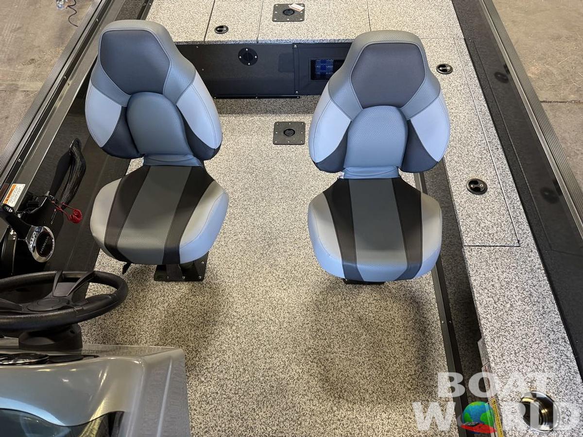 2025 Mirrocraft F167 Side Console & Honda 60HP 4-Stroke EFI