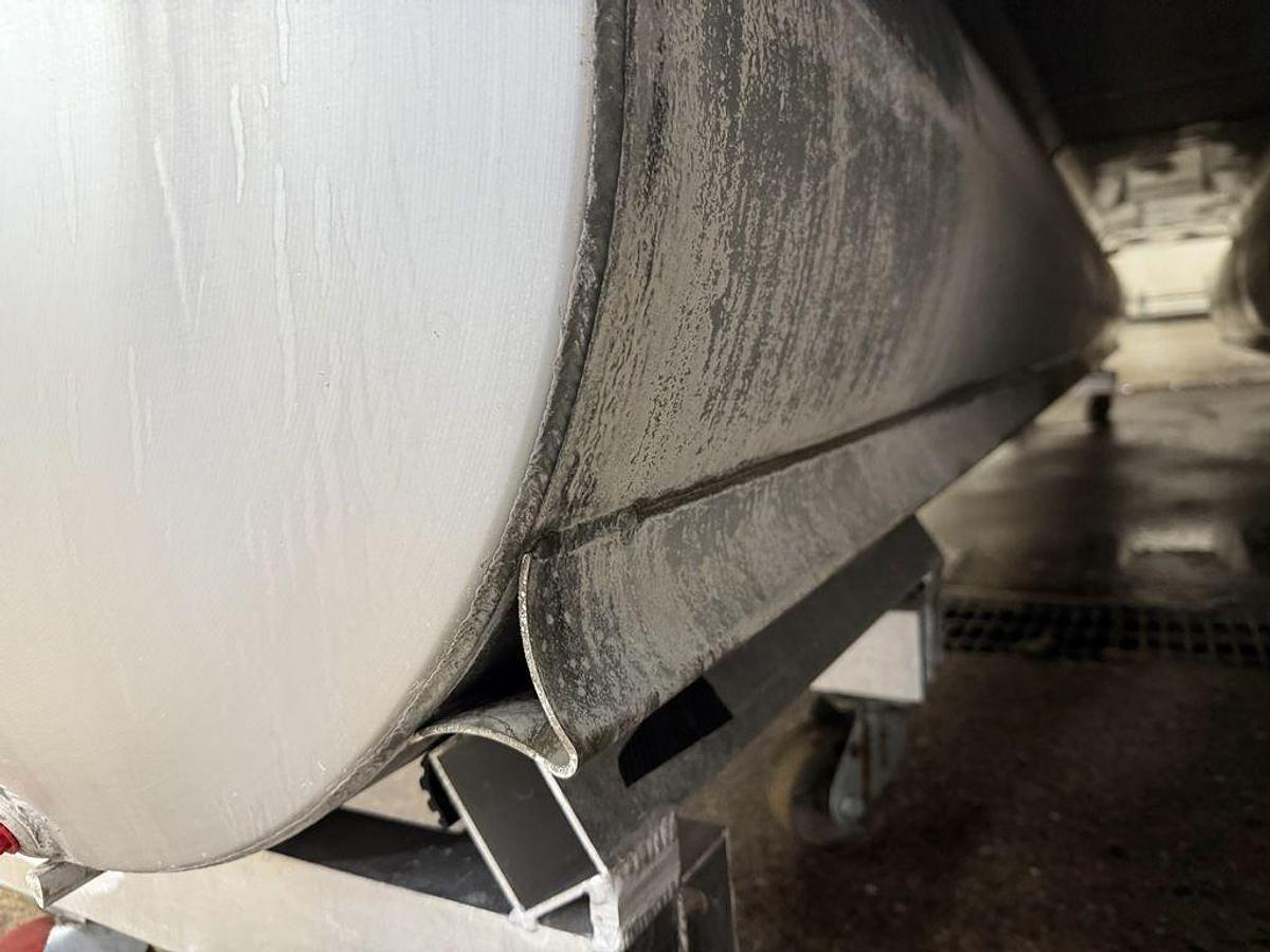 Used 2020 Bentley Pontoons Legacy 223 Navigator Quad Lounge Tritoon & Suzuki 140HP 4-Stroke EFI