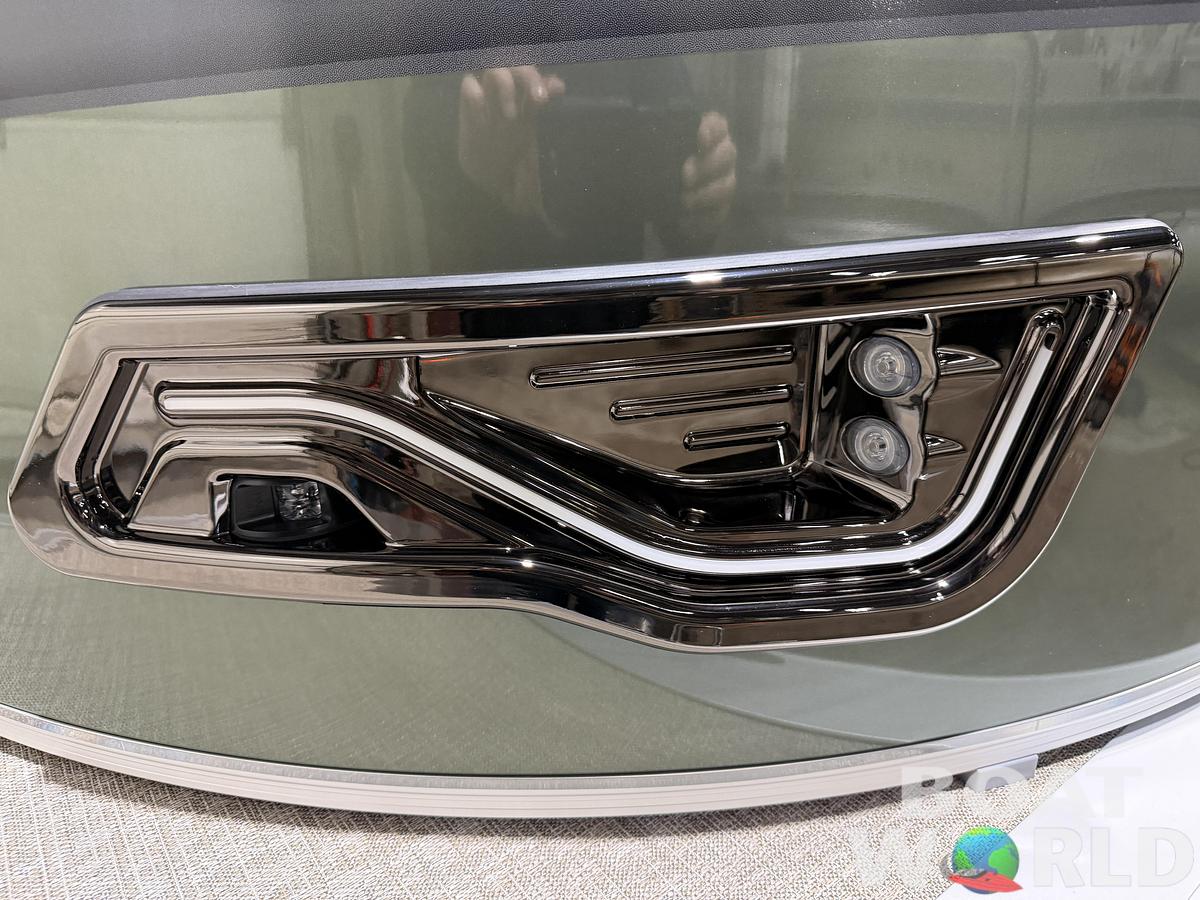 2026 Tahoe Pontoons Sport 2385 Rear Fish Tritoon 