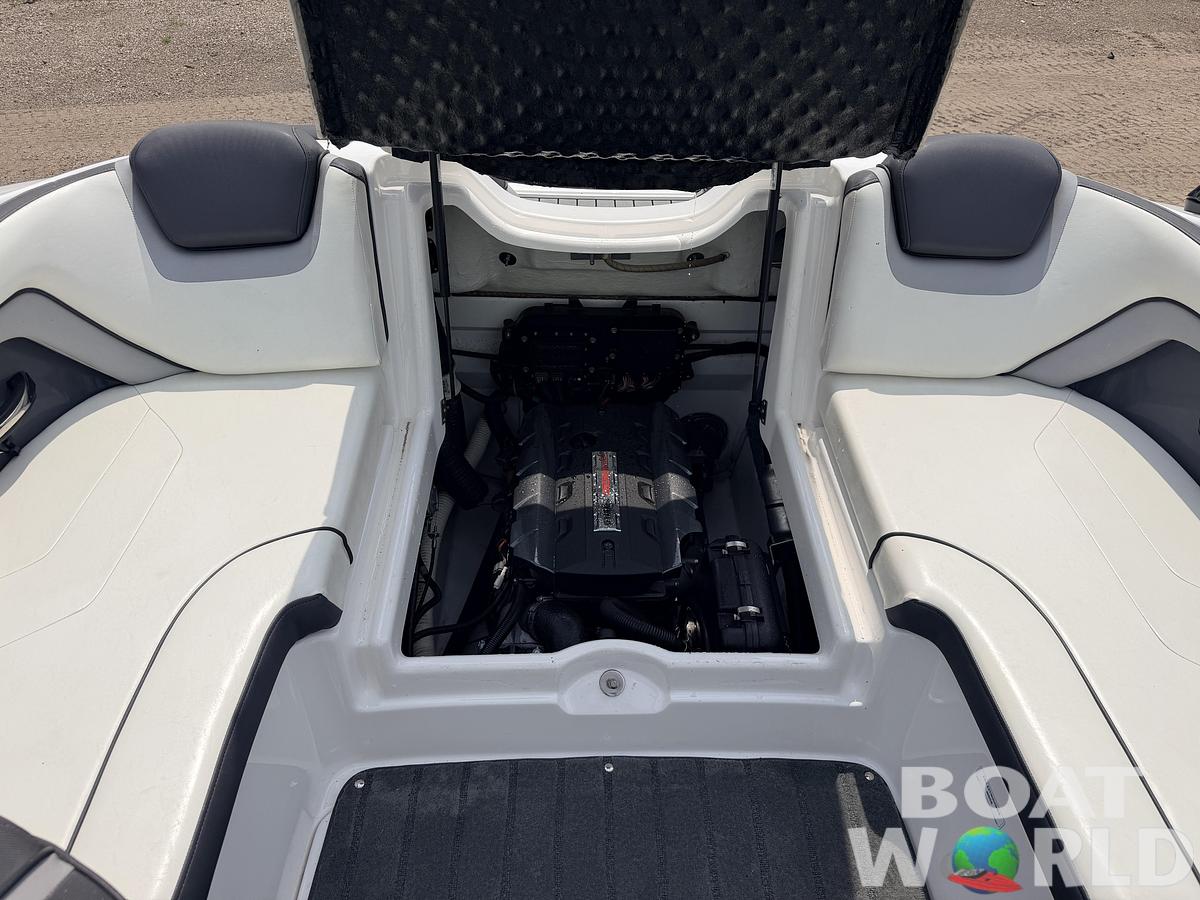 Used 2016 Yamaha AR192 Jet Boat 210HP Supercharged 1.8L & Single Axle Trailer -$29,995