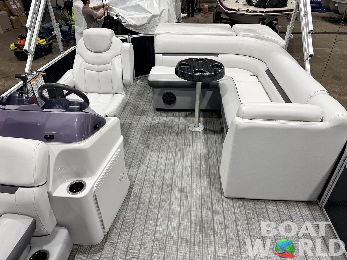 Used 2020 Sweetwater 2086 Cruise Pontoon & 70HP Suzuki 4Stroke -$25,995