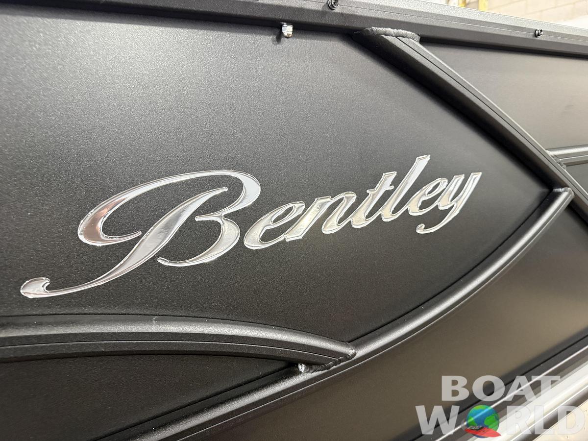 2027 Bentley Legacy 223 QSB Swingback Tritoon $54995
