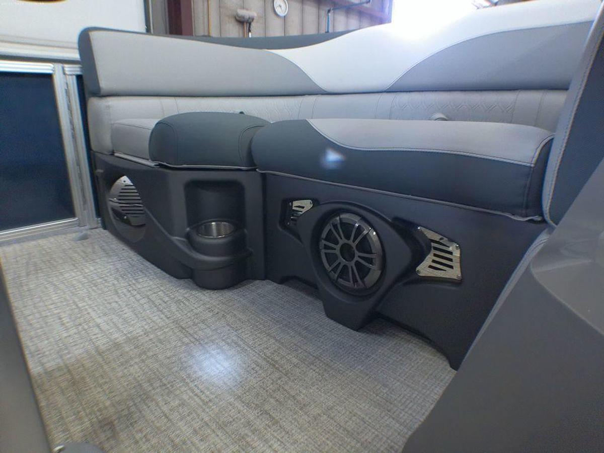 2025 Tahoe Pontoons LTZ 2385 Quad Lounge Shift SS & Honda 4-Stroke EFI