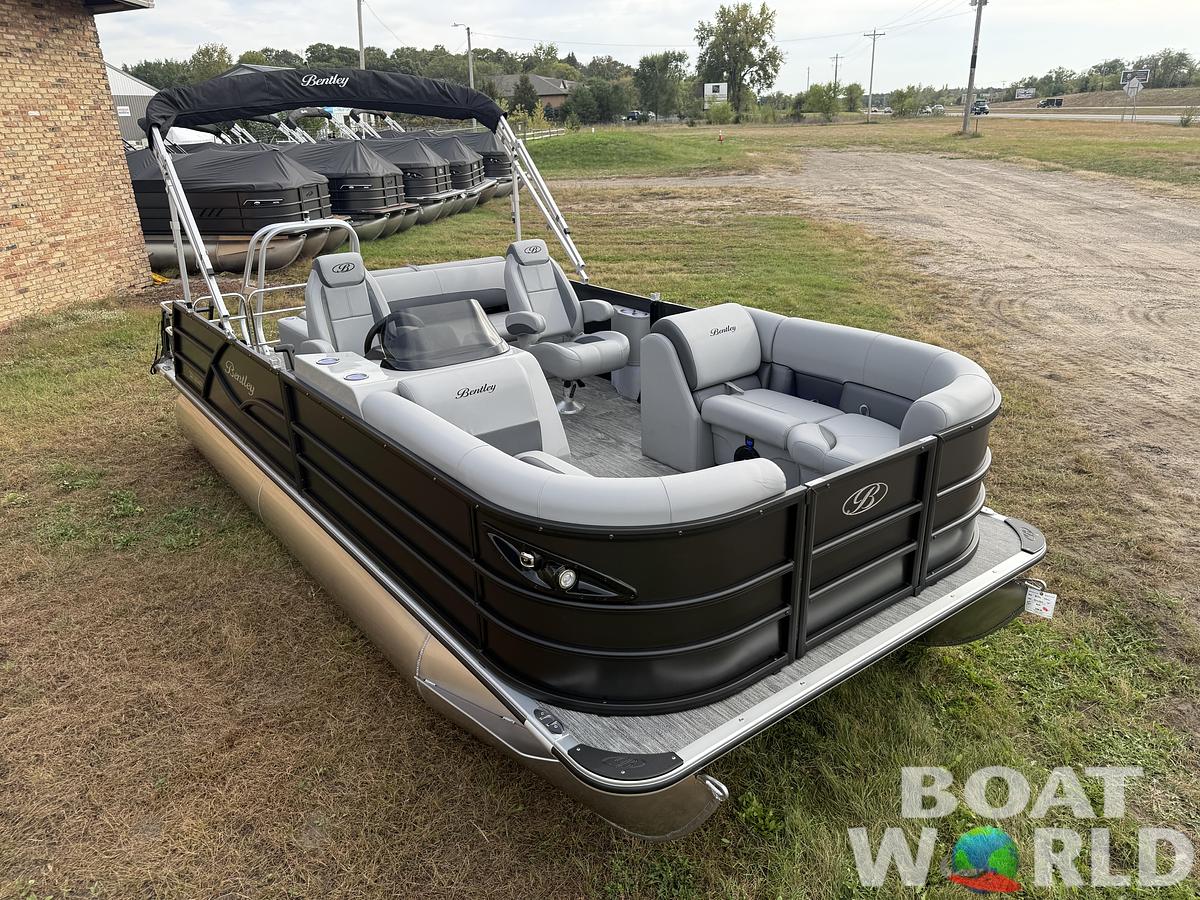 2026 Bentley Pontoons Legacy 200 Swingback Pontoon
