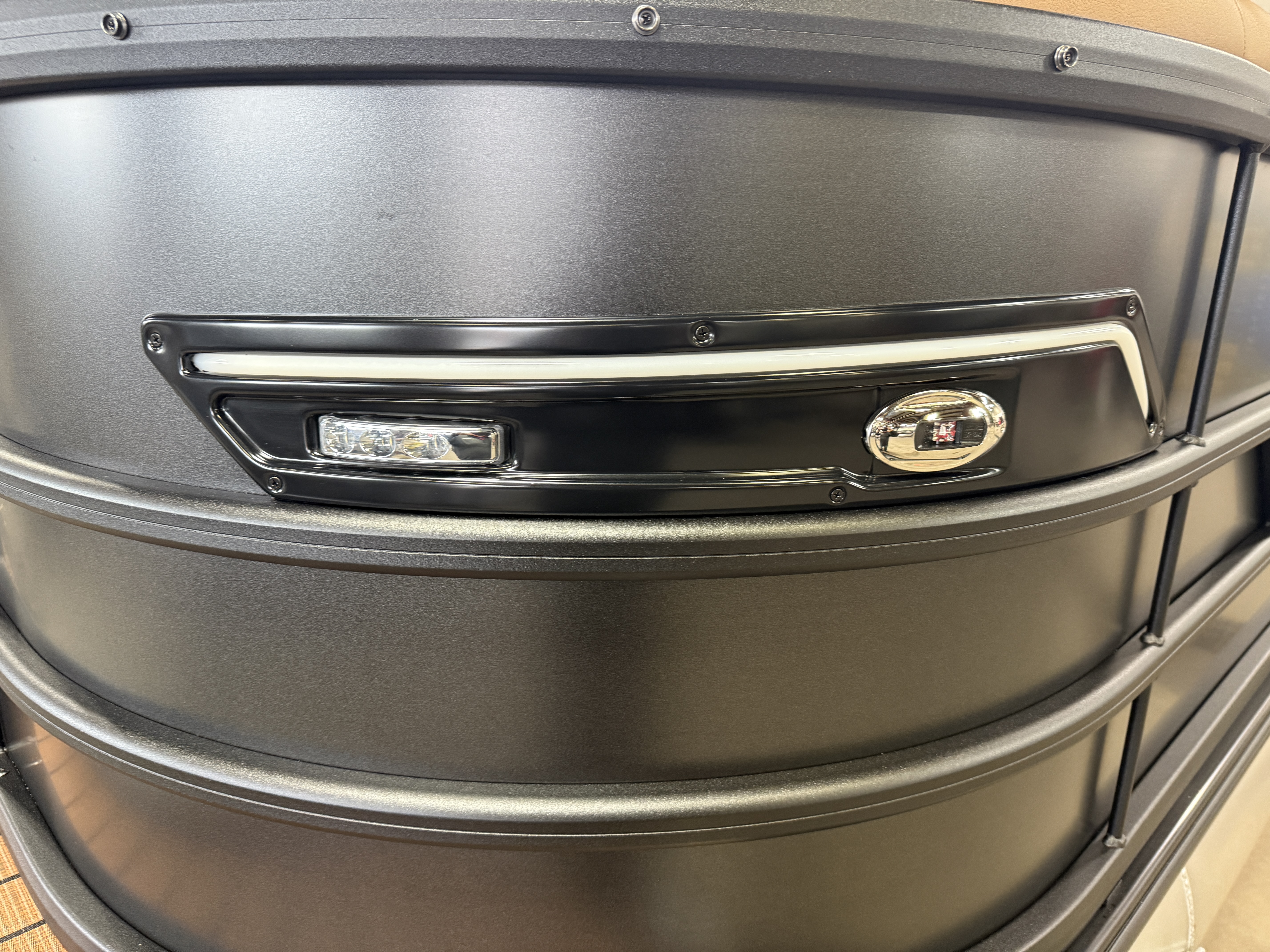 2026 Bentley Pontoons Elite 223 Admiral Quad Lounge Tritoon