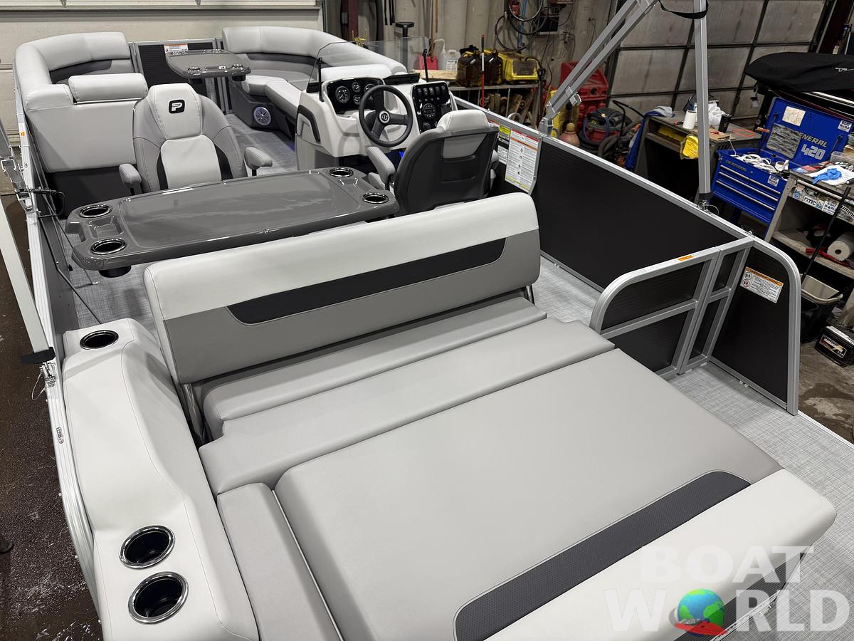 2026 Princecraft Vectra 23 RL SS Swingback Pontoon