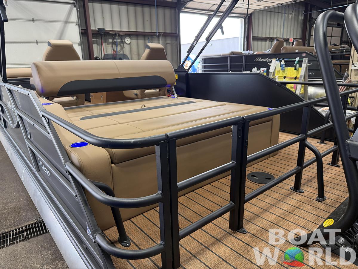 2027 Bentley 300hp Swingback Legacy 243 Tritoon $69995