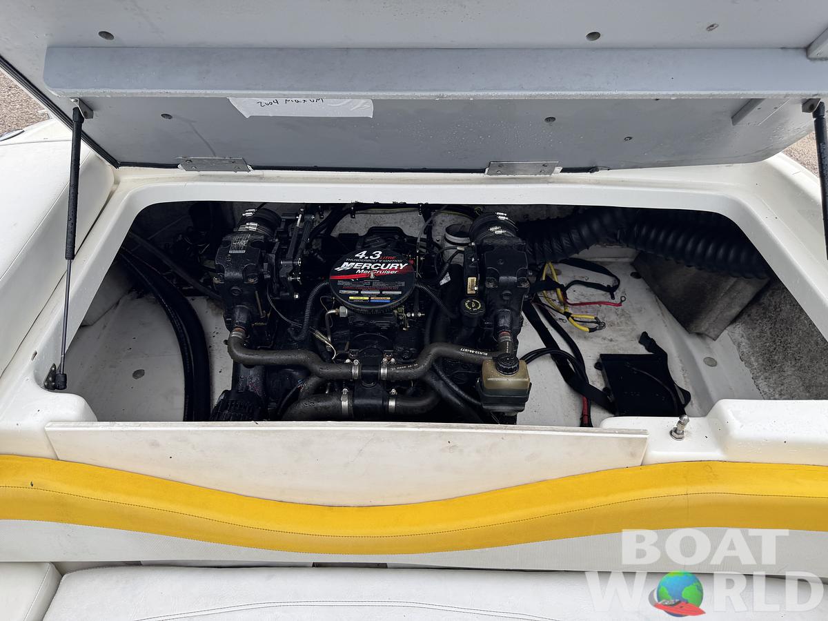 Used 2004 Maxum 1800 SR3 Runabout