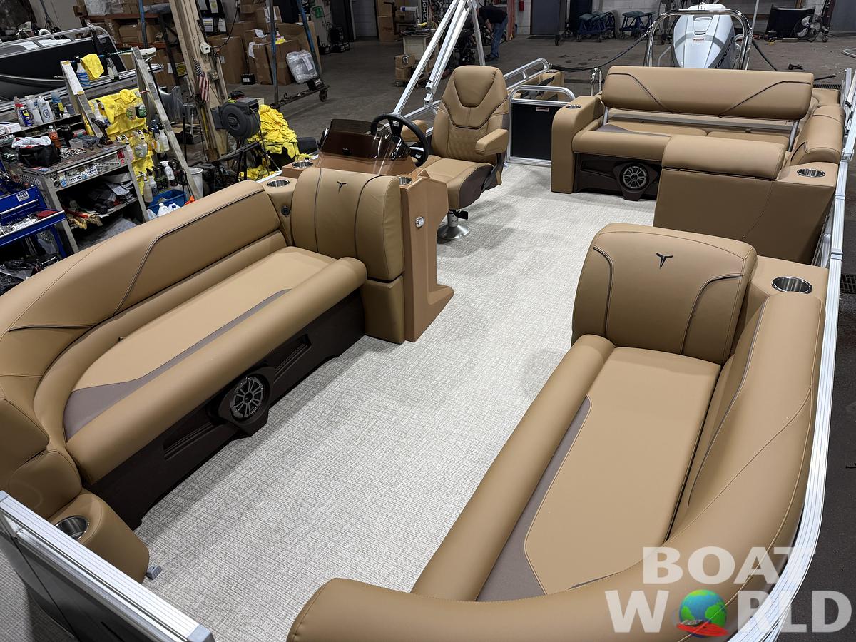 2027 Tahoe Sport VRB 2385 Swingback & 140HP $41995