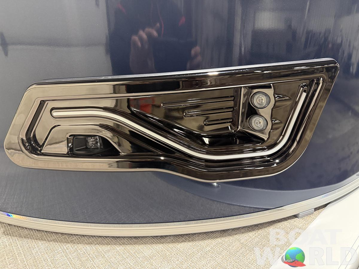 2026 Tahoe Pontoons LTZ 1985 Cruise Pontoon